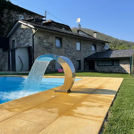 度假居 Recantos Da Montanha度假屋 *