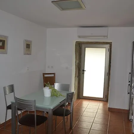 Holiday home Recantos Da Montanha Candal (Viseu)