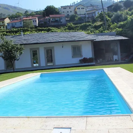 Recantos Da Montanha Nyaraló *